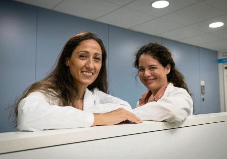 Elena Garralda y Laura Soucek han desarrollado el fármaco oncológico Omomyc, que ha superado con éxito su primer ensayo con pacientes. Se ha ensayado en la Unidad de Investigación de Terapias Moleculares (UITM) de Vall d'Hebron