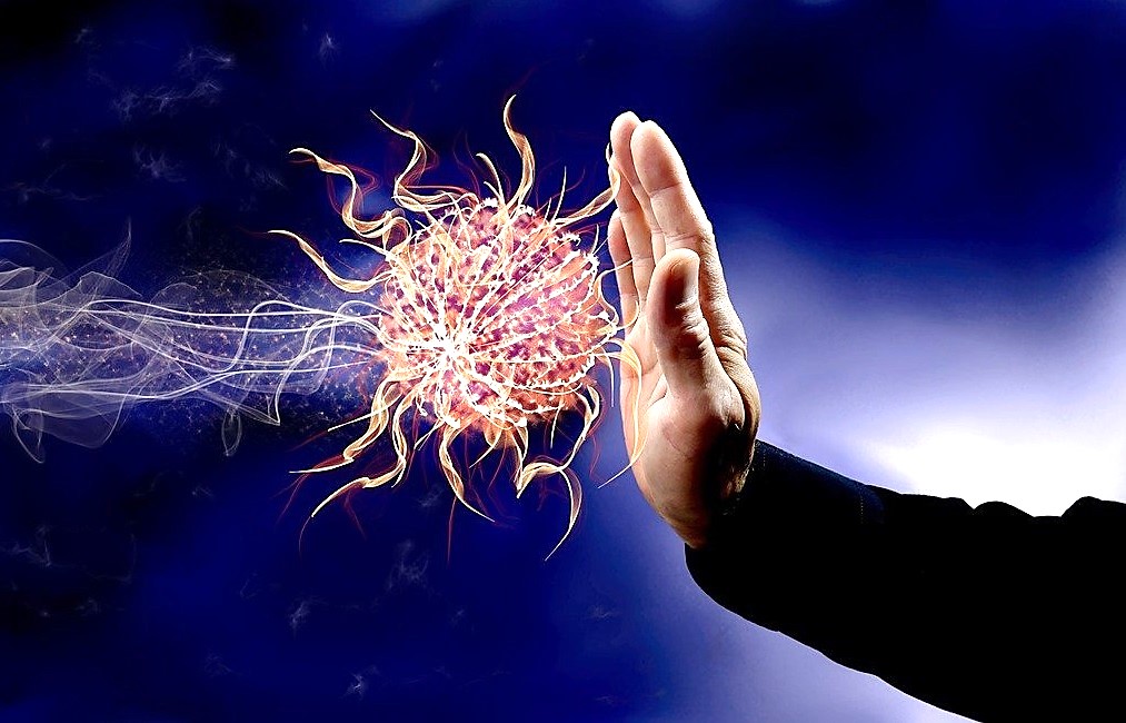 Imagen que simboliza cómo el sistema inmunitario reacciona ante la infección por el coronavirus / Pixabay.com